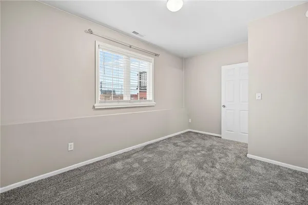 $635,000 | 2090 North 900 Road, Eudora, KS 66025