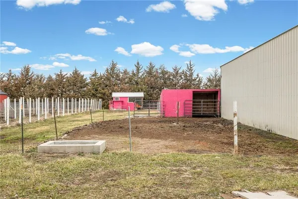 $635,000 | 2090 North 900 Road, Eudora, KS 66025