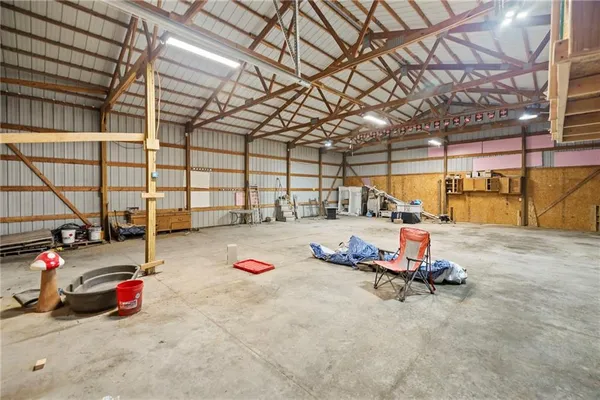 $635,000 | 2090 North 900 Road, Eudora, KS 66025