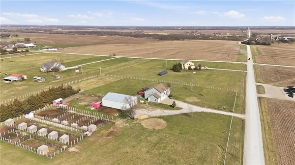 $635,000 | 2090 North 900 Road, Eudora, KS 66025