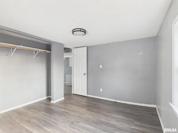 $59,900 | 409 North Madison Street, Lincoln, IL 62656