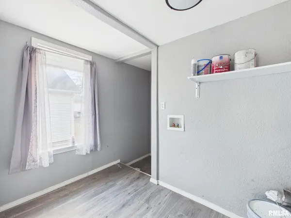 $59,900 | 409 North Madison Street, Lincoln, IL 62656