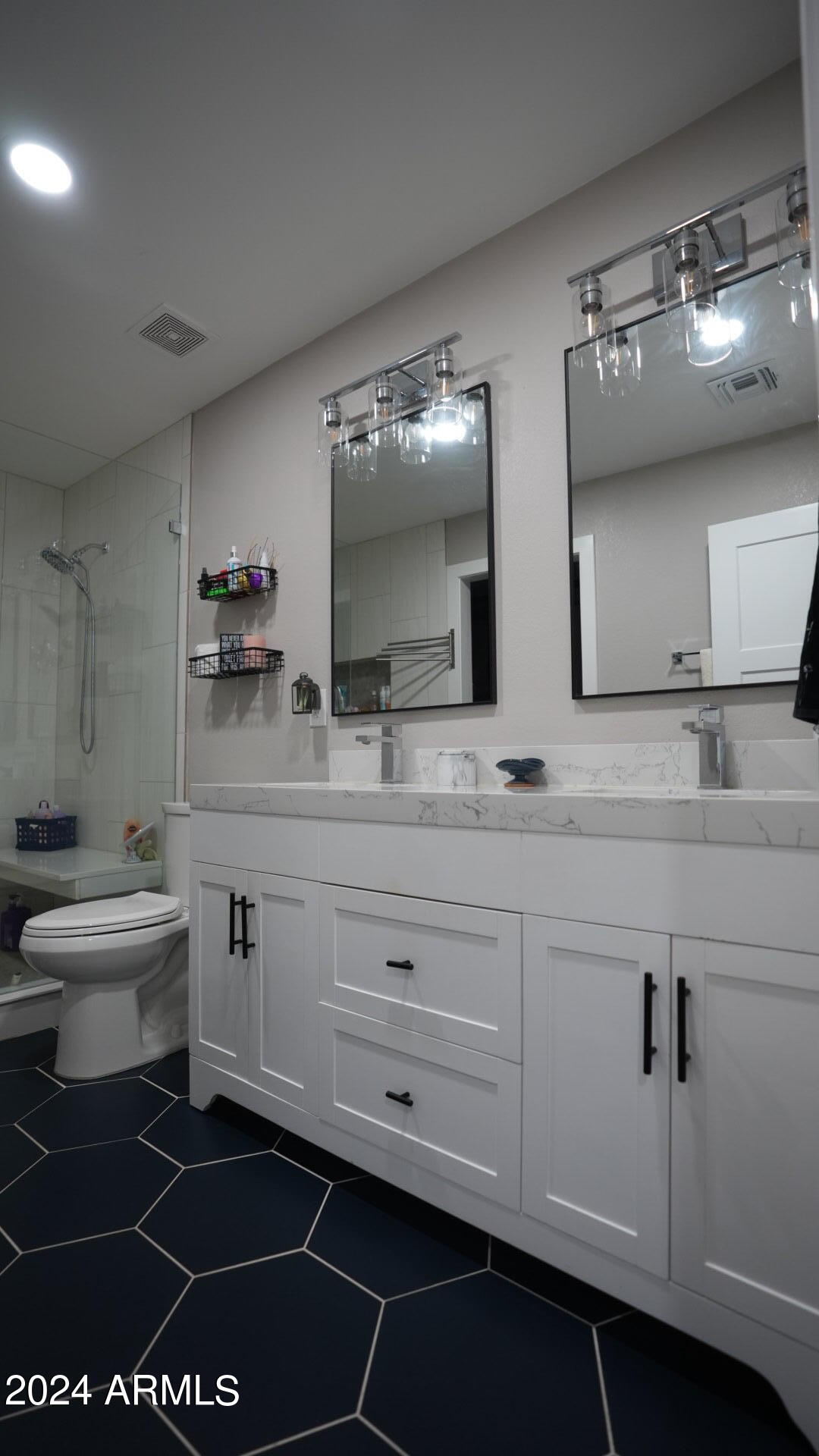 144 West Thunderbird Road Phoenix, AZ 85023 - Photo 23 of 61 DSC02950