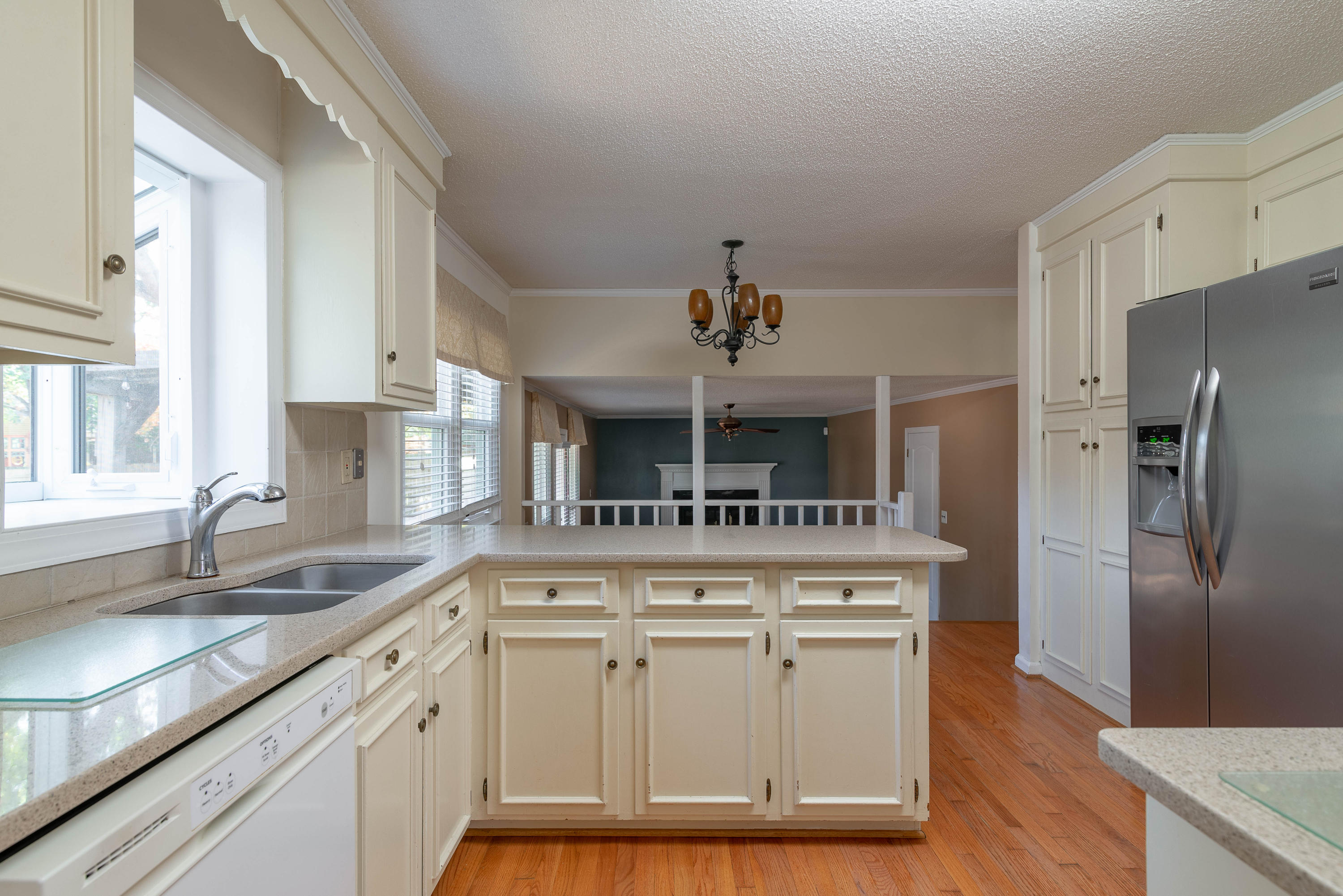 1905 Ashley Hall Road Charleston, SC 29407 - Photo 3 of 19 DSC_7651-HDR