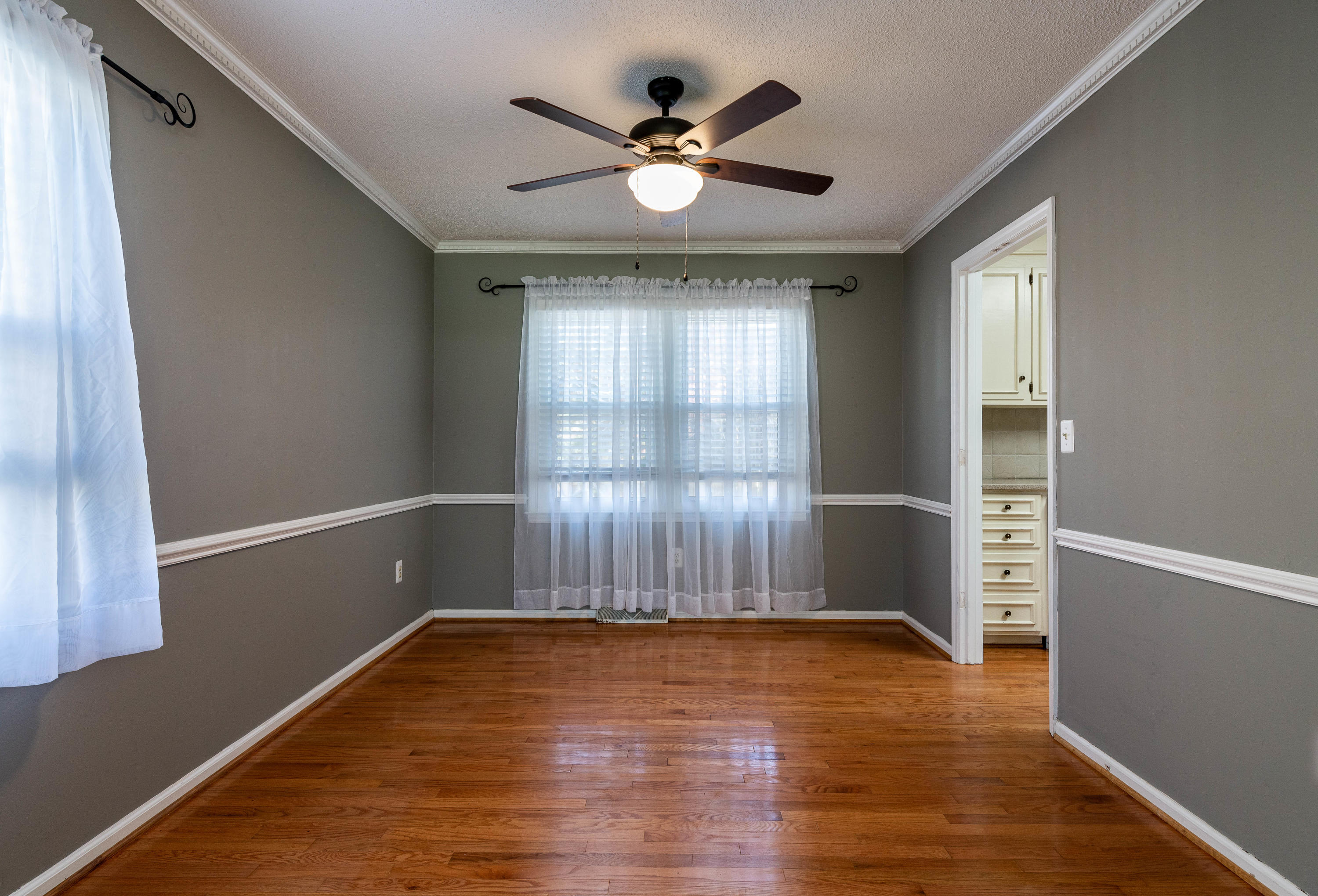1905 Ashley Hall Road Charleston, SC 29407 - Photo 5 of 19 DSC_7645