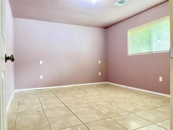 $1,950 | 8302 Coastway Lane, Houston, TX 77075