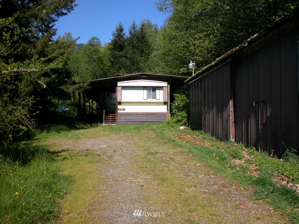24757 Happy Trails Road Sedro-Woolley, WA 98284 - Photo 3 of 4 Gallery Image 3