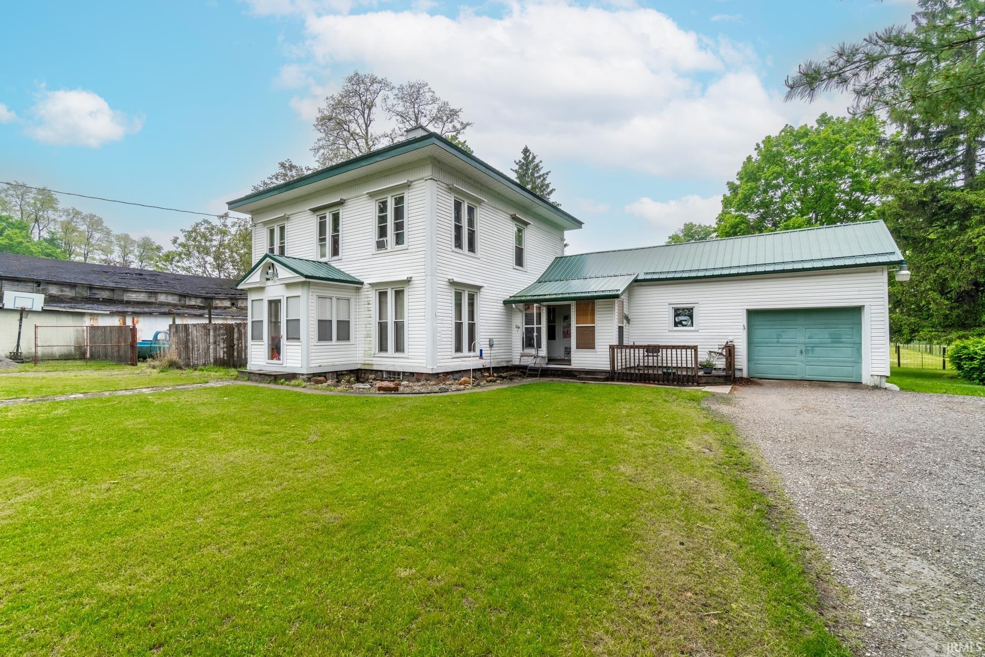 4370 North 230 East Howe, IN 46746 - Photo 2 of 27