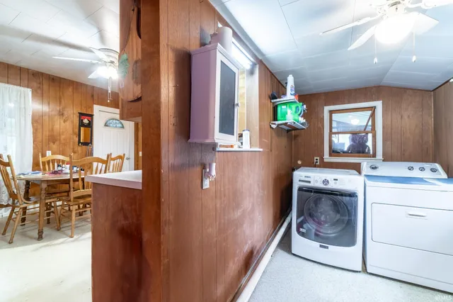 $275,000 | 4370 North 230 East, Howe, IN 46746