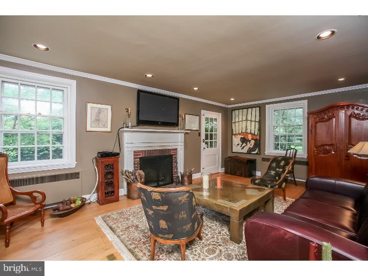 631 Manor Road Penn Valley, PA 19072 - Photo 3 of 19 Living Room