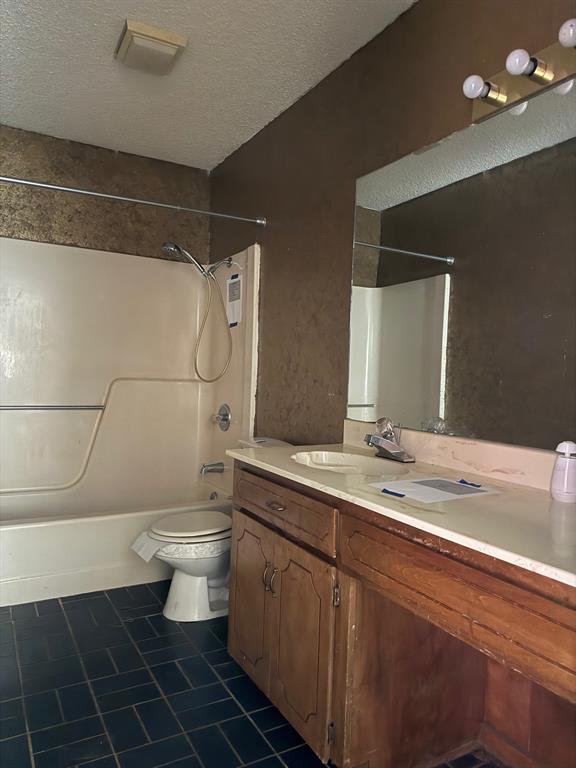 329 Walnut Avenue Azle, TX 76020 - Photo 12 of 13 a bathroom with a sink a toilet and shower