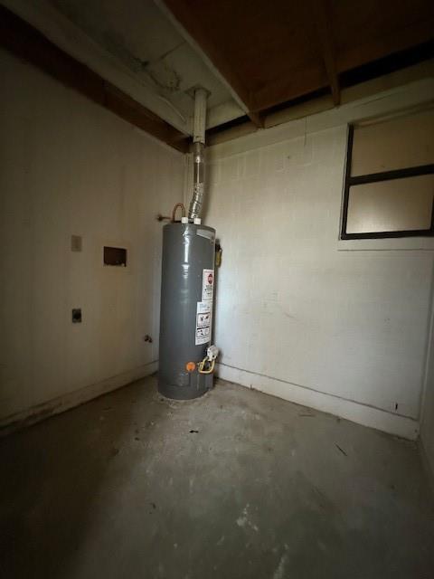 329 Walnut Avenue Azle, TX 76020 - Photo 7 of 13 a view of empty room