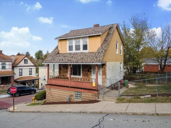 $1,350 | 22 Thielman Avenue, Pittsburgh, PA 15210