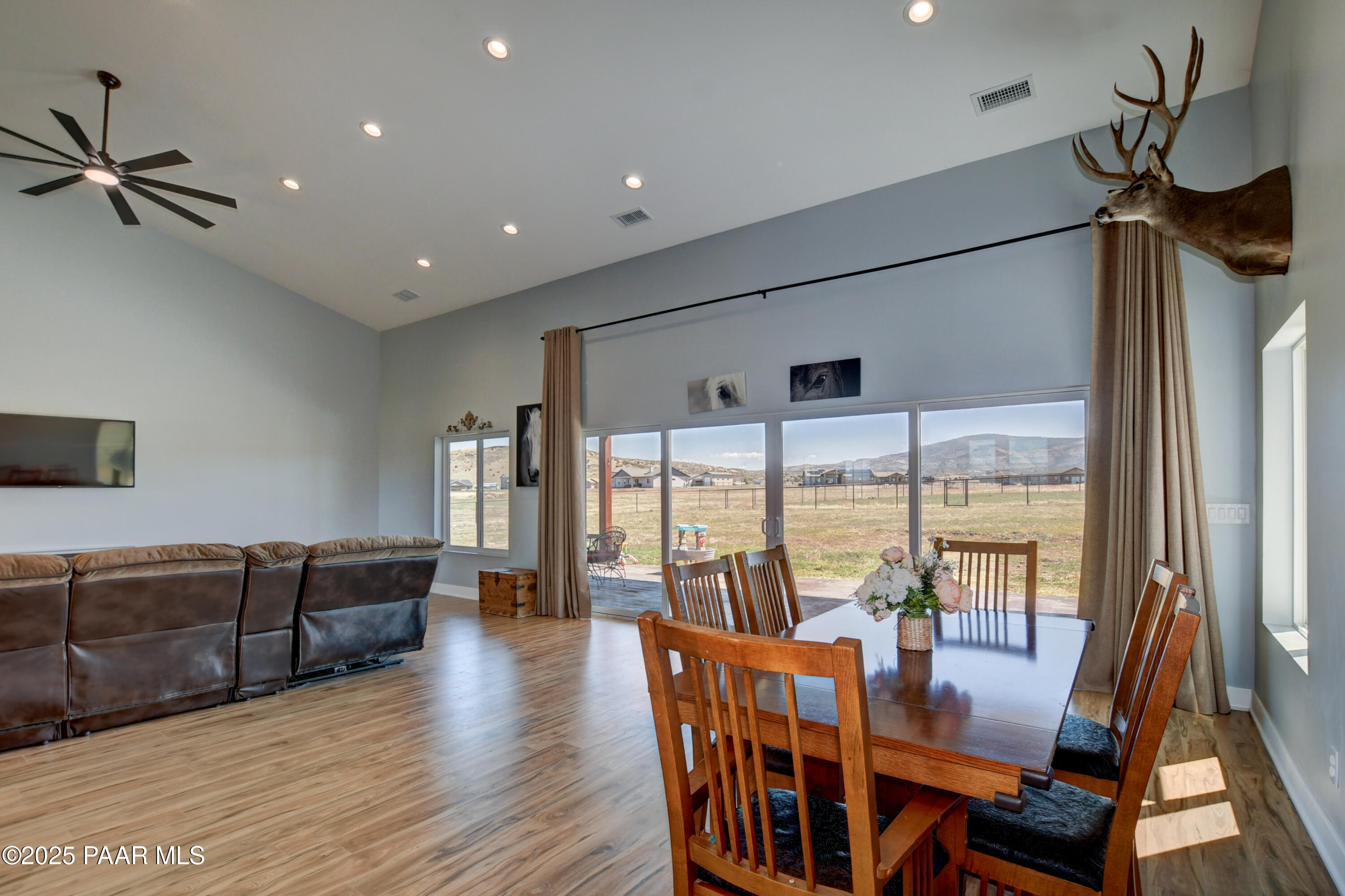 10660 East Colt Road Prescott Valley, AZ 86315 - Photo 30 of 80 Dining Area
