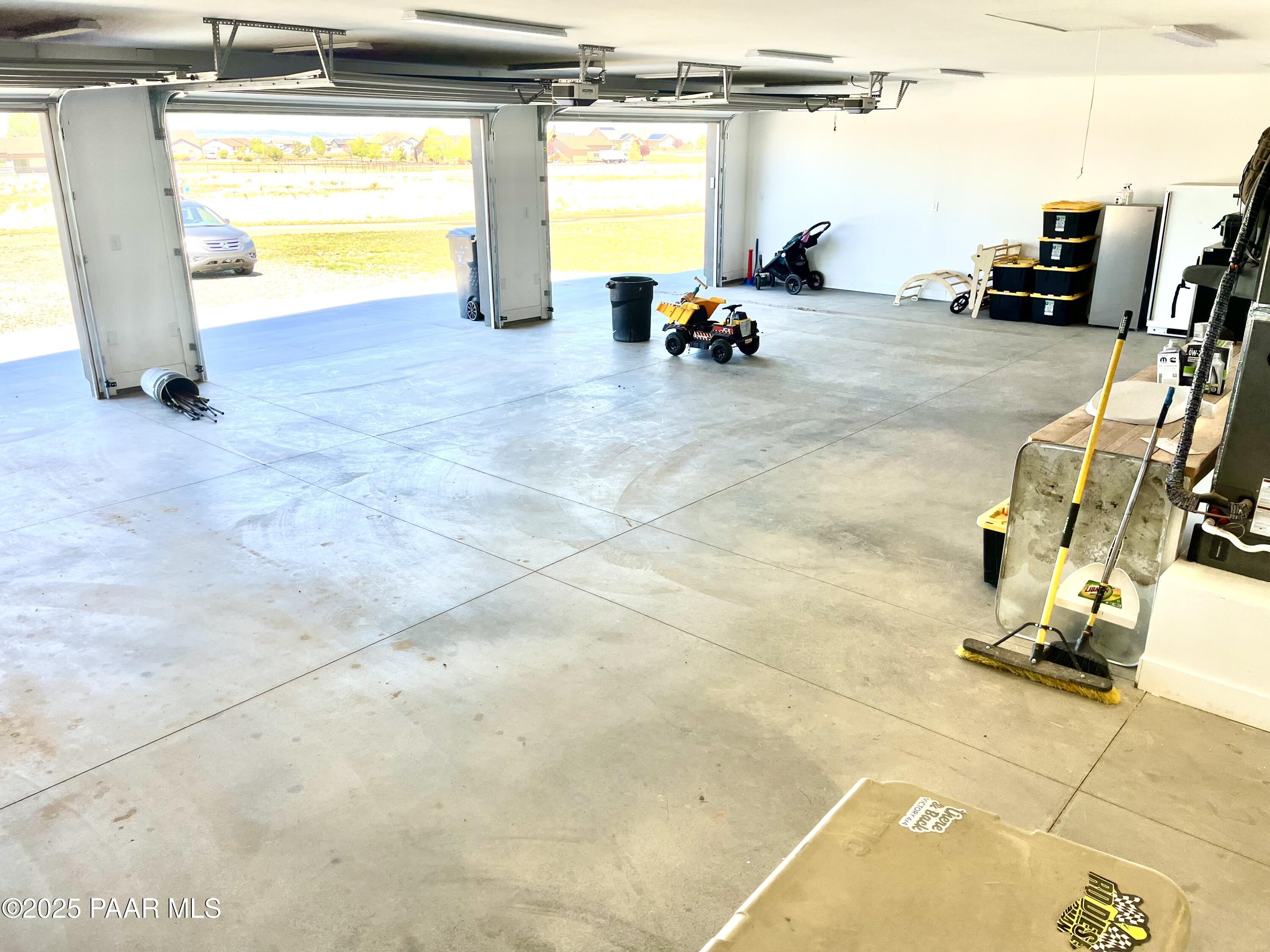 10660 East Colt Road Prescott Valley, AZ 86315 - Photo 63 of 80 Garage