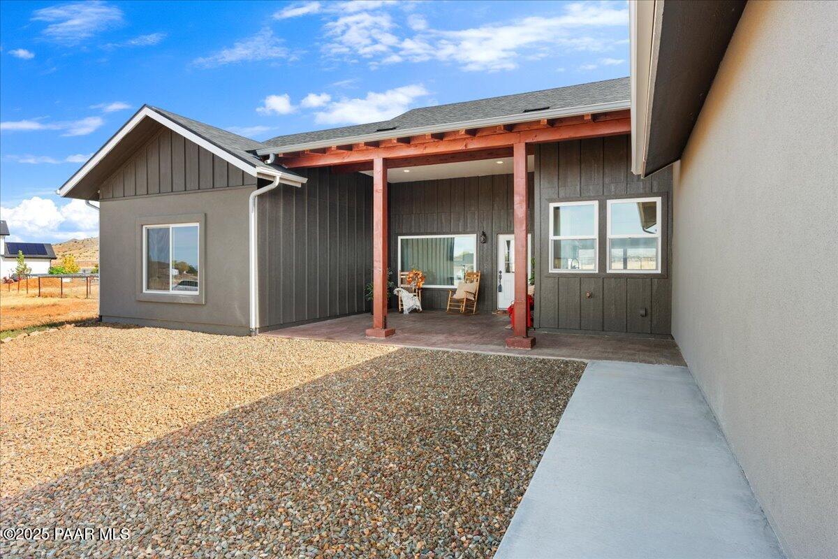 10660 East Colt Road Prescott Valley, AZ 86315 - Photo 10 of 80 Front Walkway