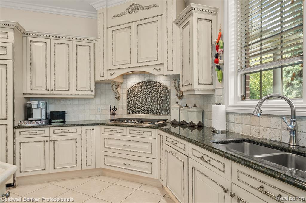 3755 Walnut Brook Drive Rochester Hills, MI 48309 - Photo 43 of 80