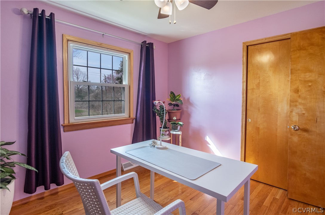 7466 Studley Road Mechanicsville, VA 23116 - Photo 29 of 34 a room with furniture and window