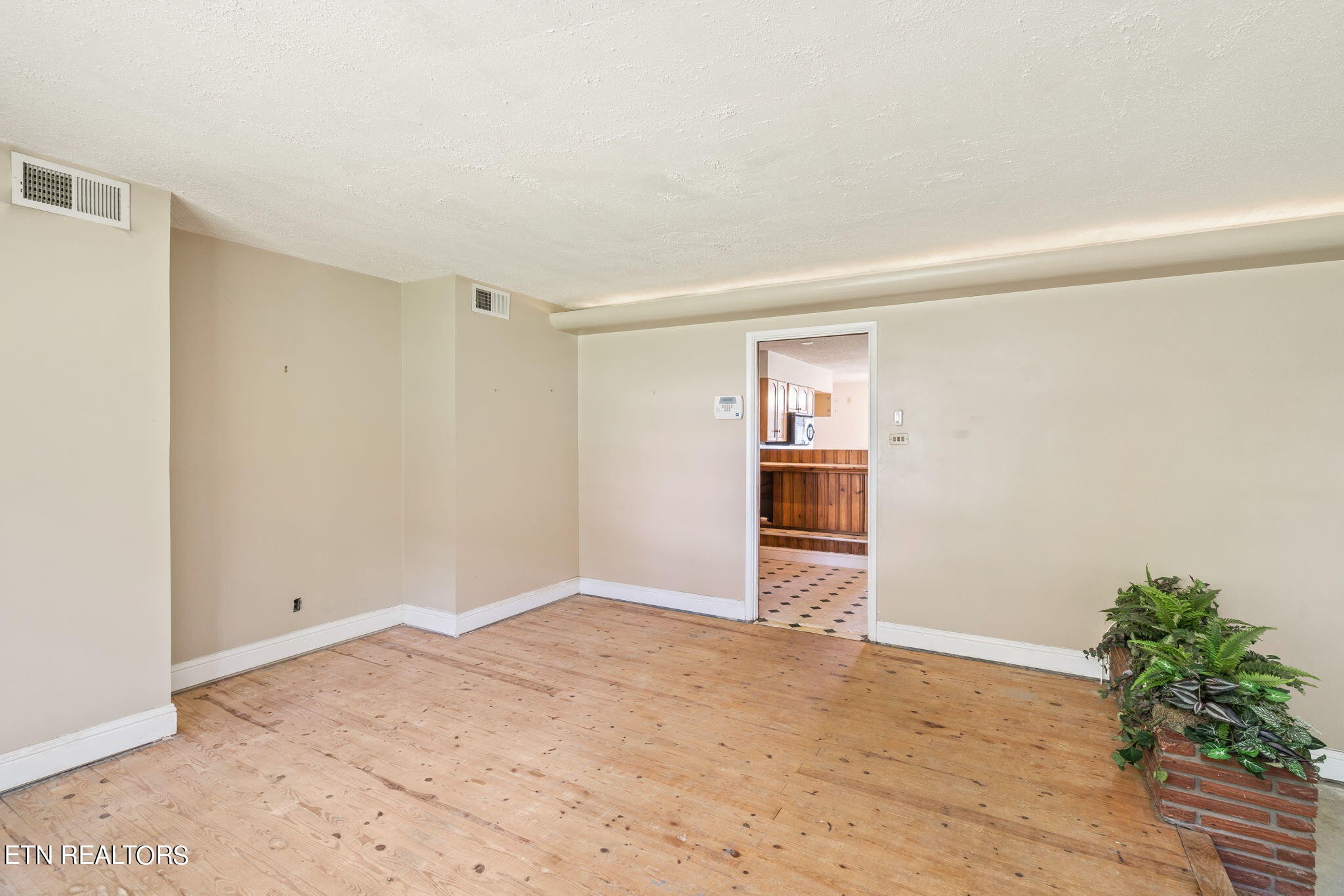 200 Bona Road Knoxville, TN 37914 - Photo 3 of 31 Gallery Image 3