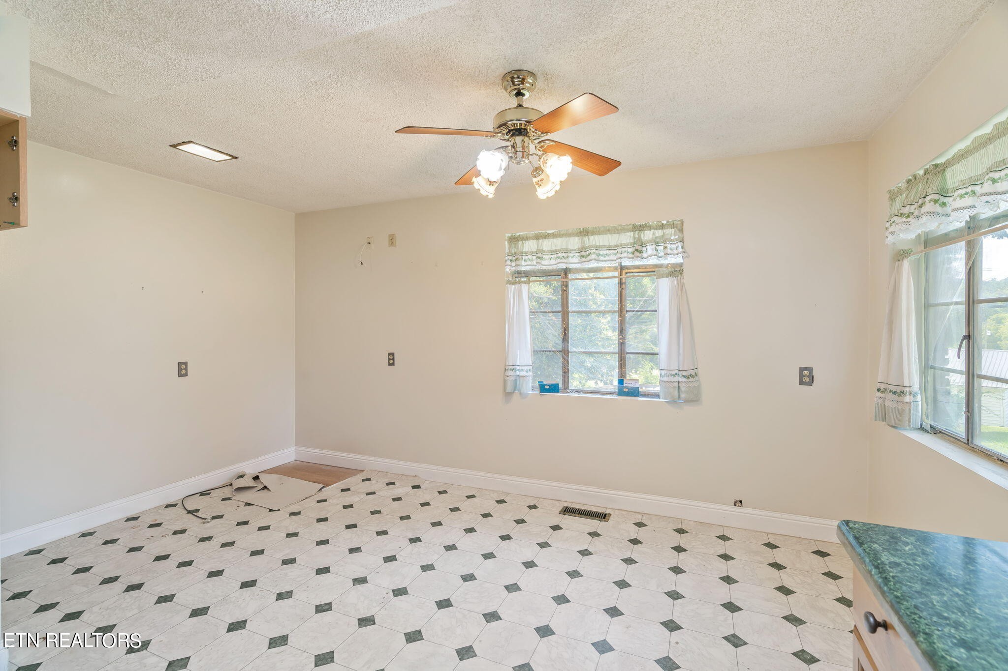 200 Bona Road Knoxville, TN 37914 - Photo 8 of 31 Gallery Image 8