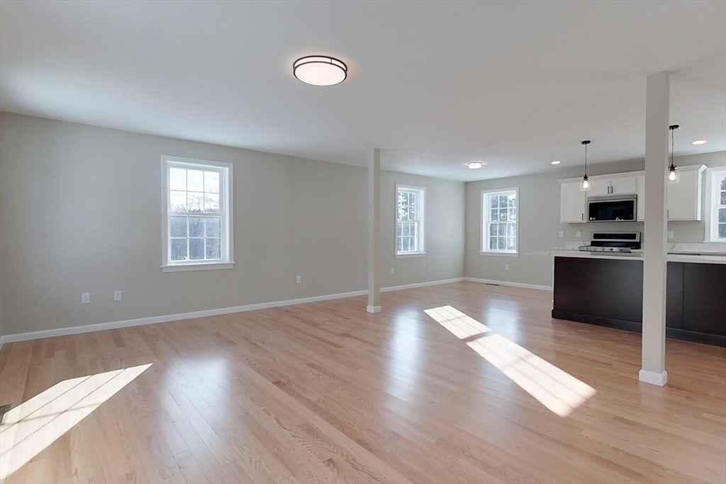 44.5 Allen Road Ashby, MA 01431 - Photo 8 of 32