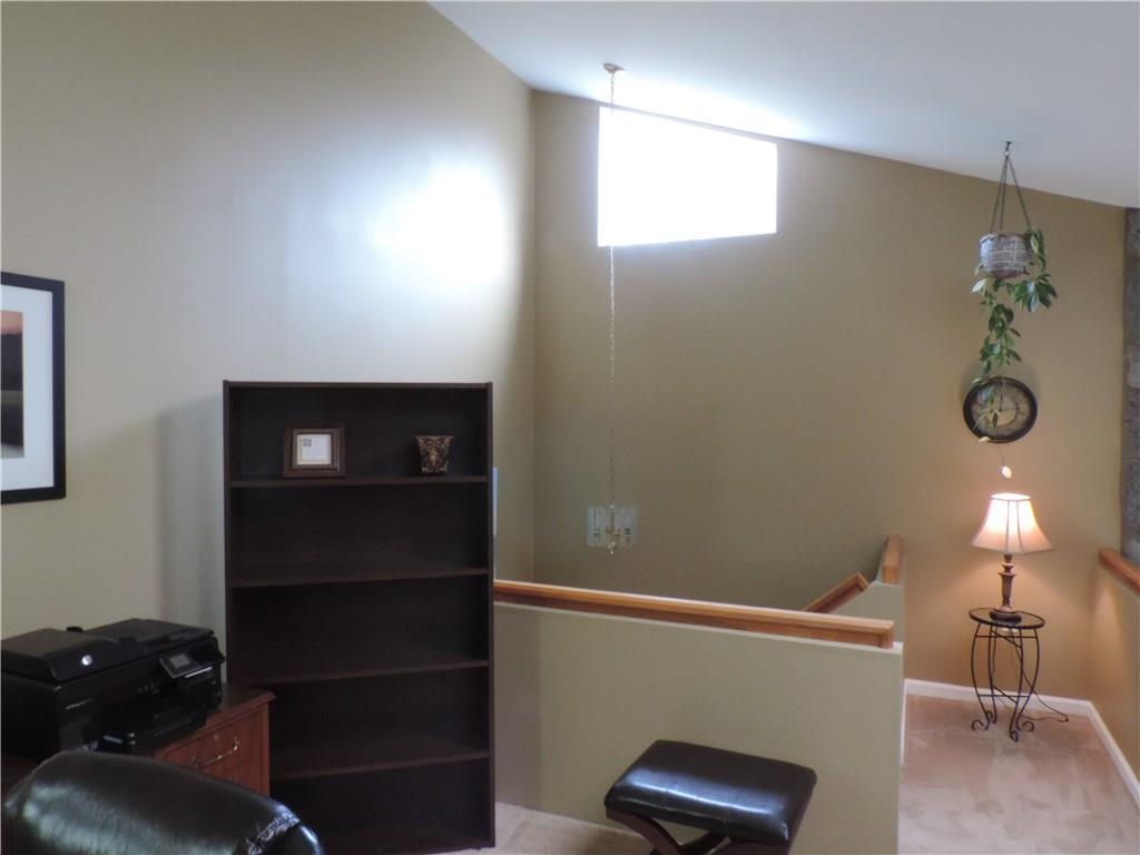 1707 Kenzie Road Pittsburgh, PA 15205 - Photo 21 of 25 Gallery Image 21