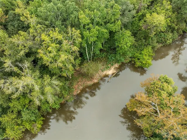 $899,999 | 2201 Broken Arrow Lane, Elon, NC 27244