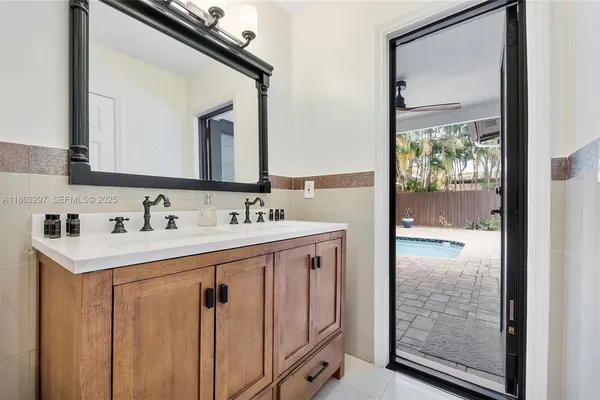 $5,200 | 5800 Northeast 18th Avenue, Fort Lauderdale, FL 33334