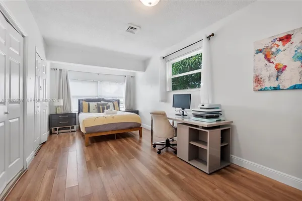 $5,200 | 5800 Northeast 18th Avenue, Fort Lauderdale, FL 33334