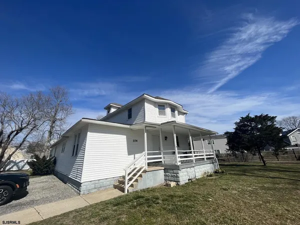 $1,800 | 104 Minnetonka Avenue, Unit 1, Absecon, NJ 08201