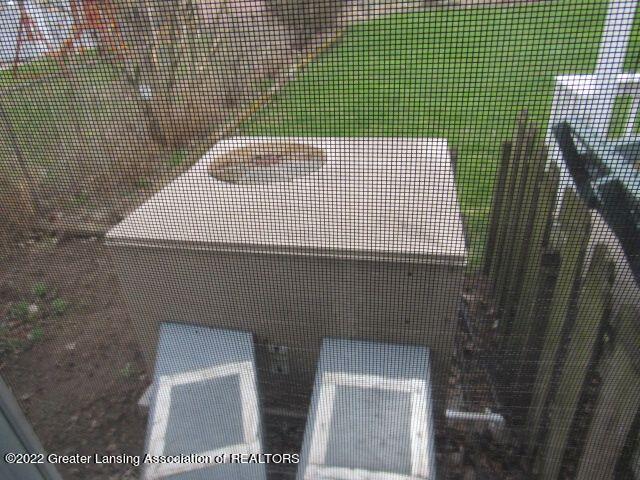 6911 Cooper Road Lansing, MI 48911 - Photo 20 of 20 IMG_1452