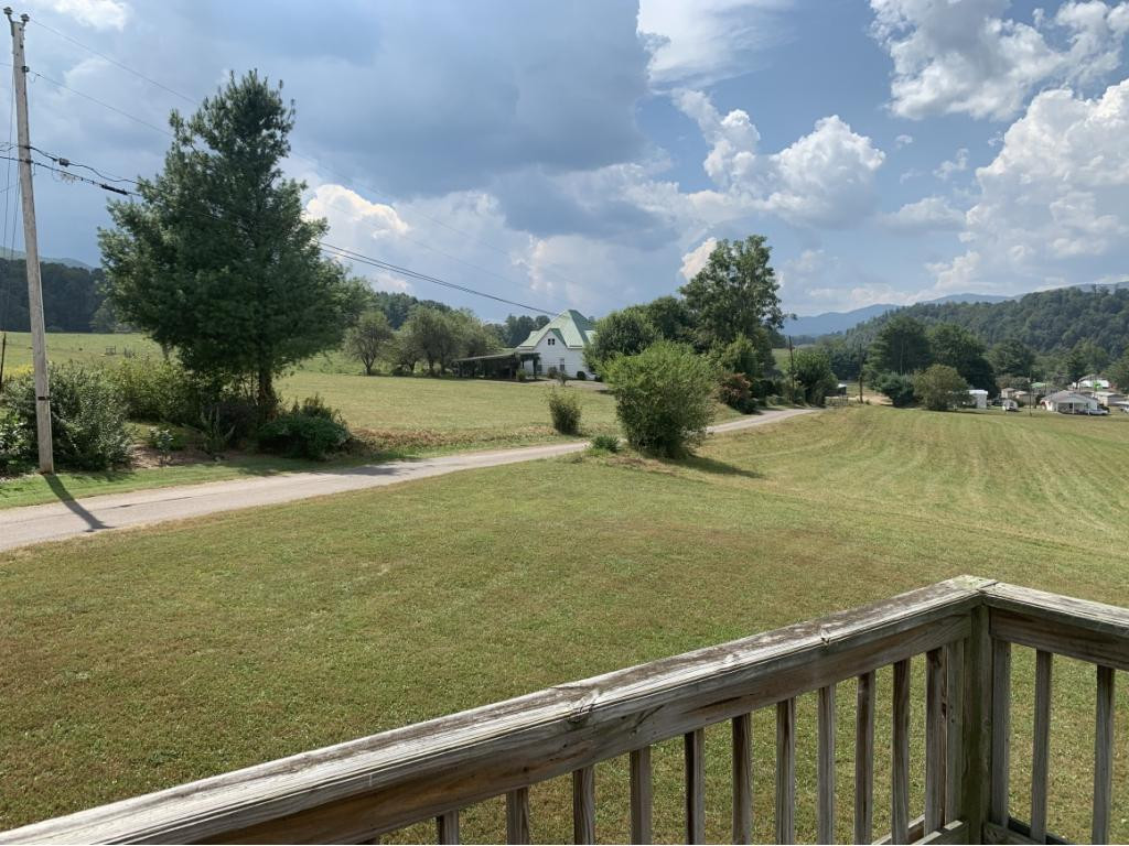 279 Old Butler Road Mountain City, TN 37683 - Photo 10 of 19 Photo 10