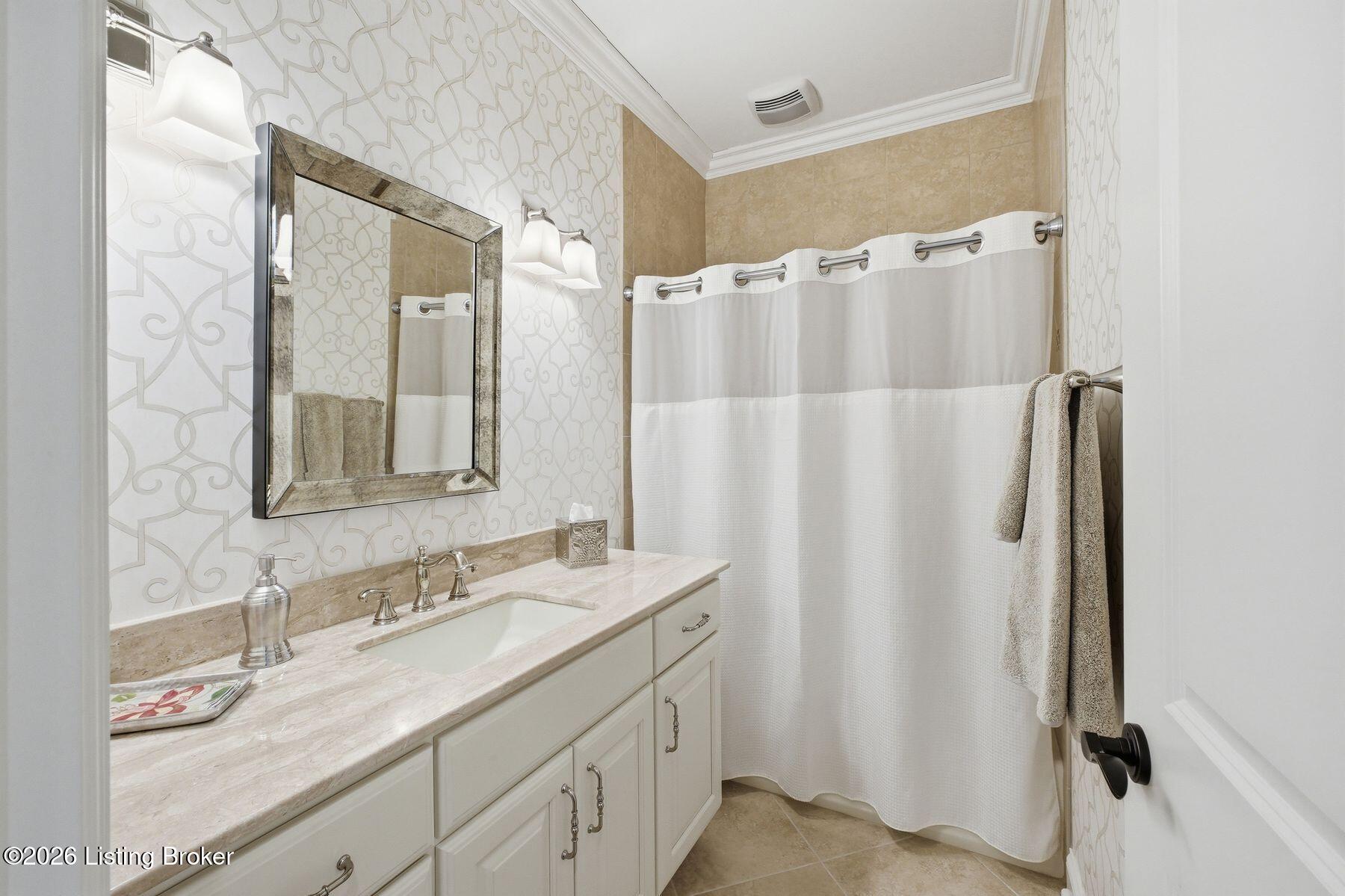 301 Maple Valley Road Louisville, KY 40245 - Photo 24 of 47 photo_online_023