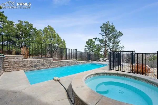 $2,099,974 | 5039 Stonehill Road, Colorado Springs, CO 80918