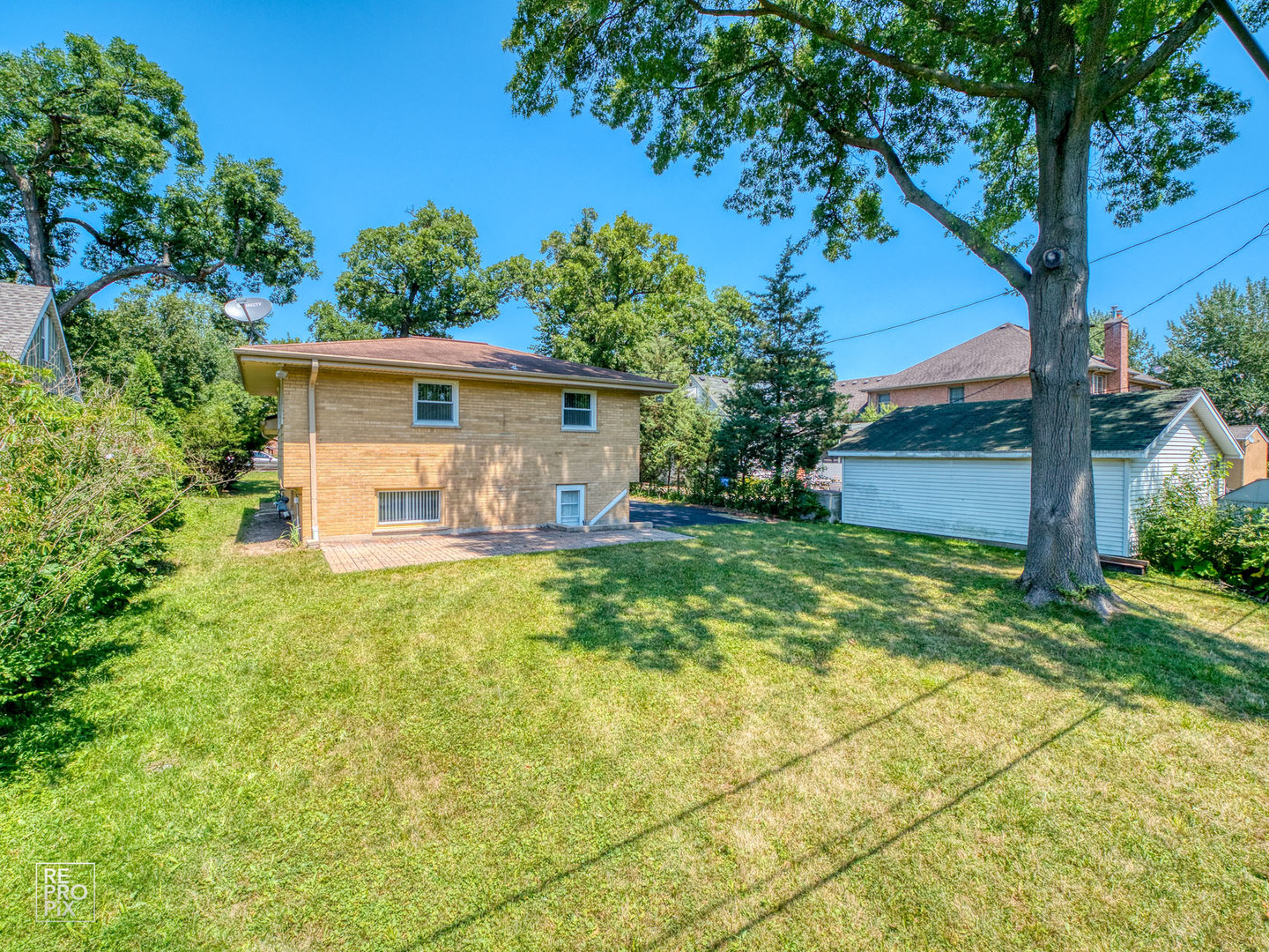 849 Red Oak Street Addison, IL 60101 - Photo 16 of 16