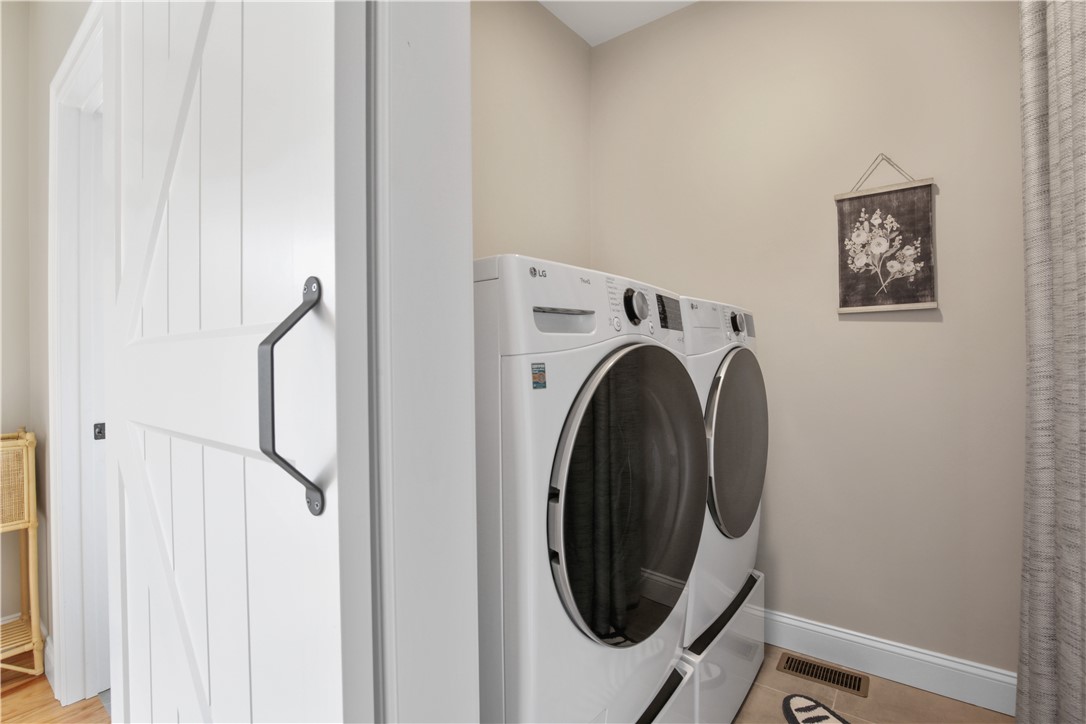 4 Judi Lane Westerly, RI 02891 - Photo 11 of 31