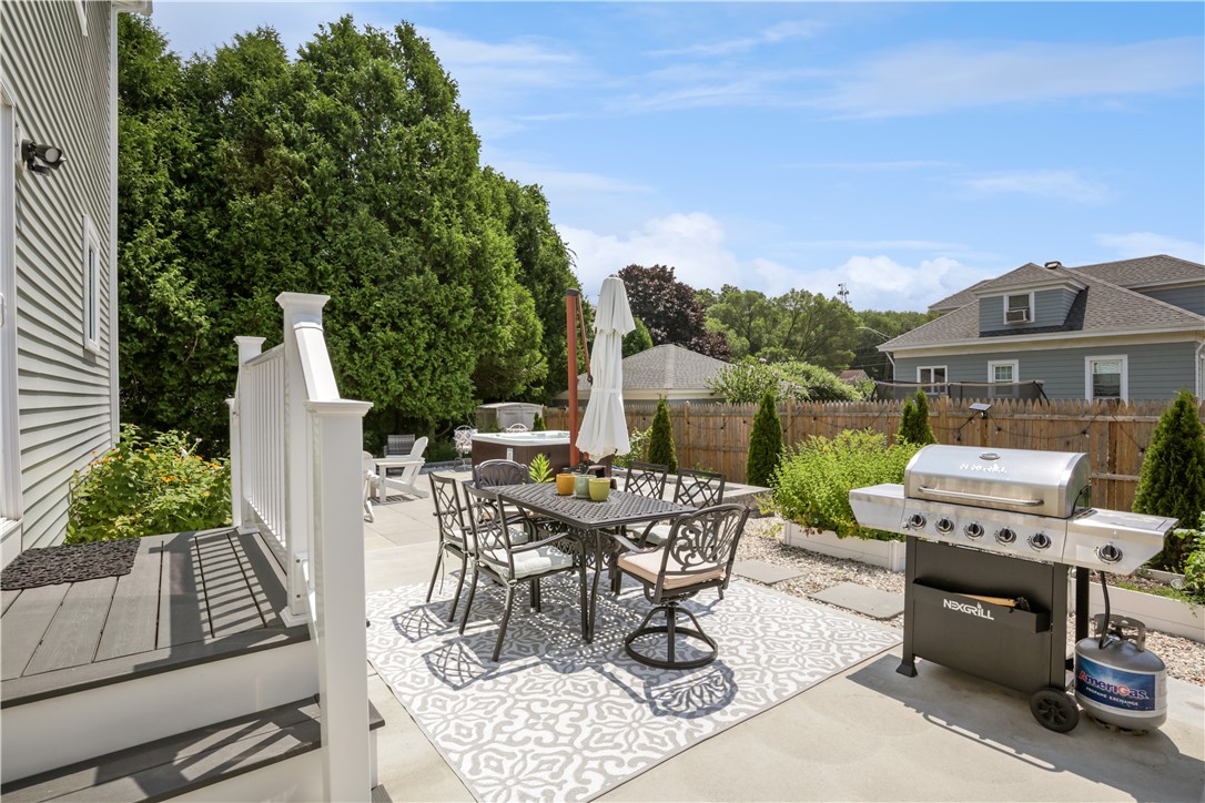 4 Judi Lane Westerly, RI 02891 - Photo 25 of 31