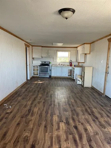 $139,000 | 1947 Highway 164, Groesbeck, TX 76642