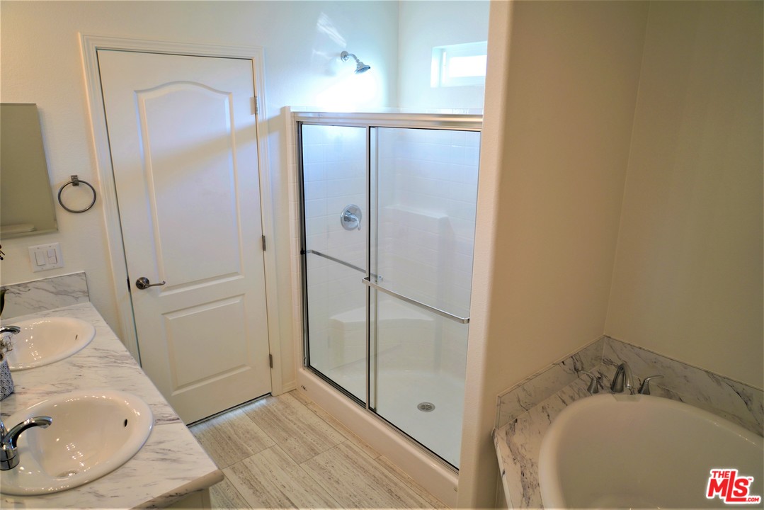 1188 Aztec Topanga, CA 90290 - Photo 14 of 42