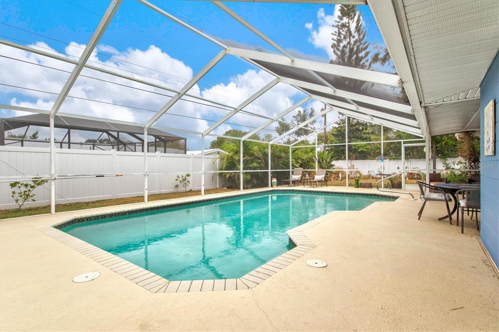 3236 South Lockwood Ridge Road Sarasota, FL 34239 - Photo 37 of 59 Gallery Image 37