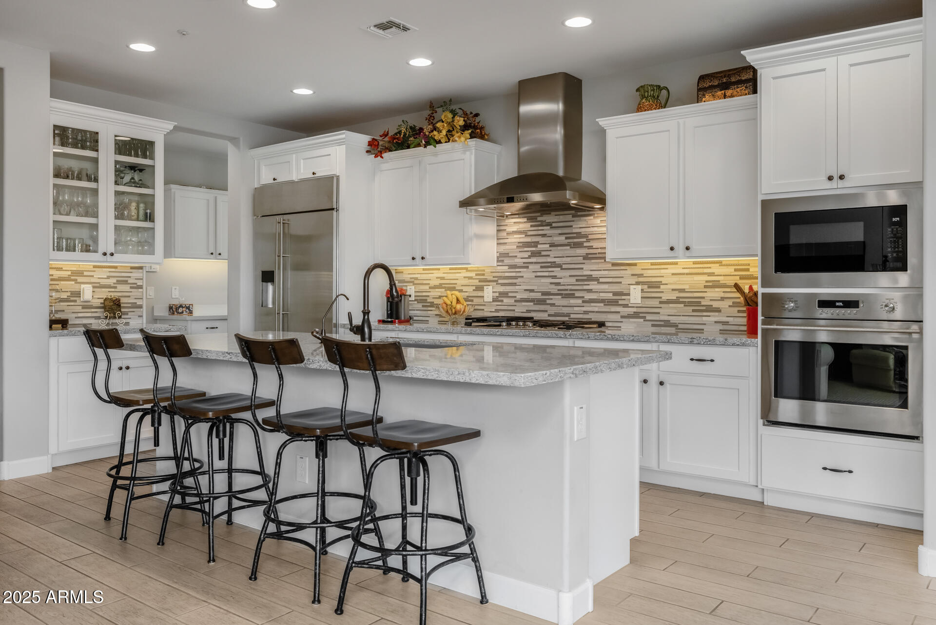 17848 East StockingTrail Rio Verde, AZ 85263 - Photo 3 of 6 14) KITCHEN