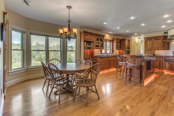 25 Town Forest Road Groton, MA 01450 - Photo 11 of 30