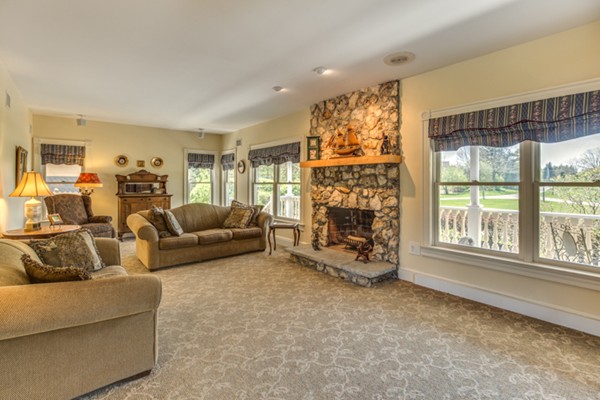 25 Town Forest Road Groton, MA 01450 - Photo 14 of 30