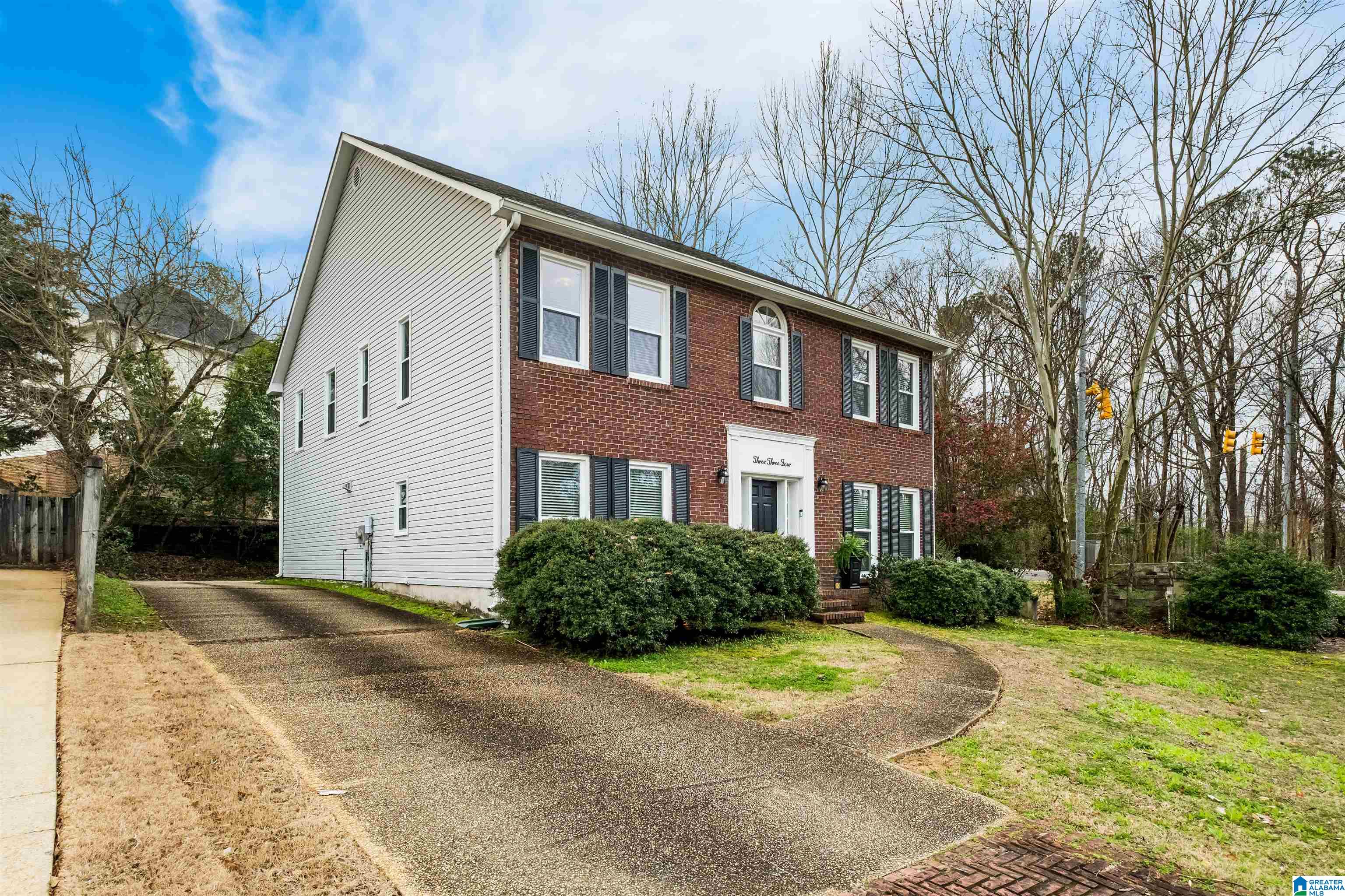 334 Huntington Parc Road Homewood, AL 35226 - Photo 4 of 50