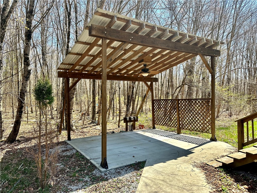 80 Howard Hill Road Foster, RI 02825 - Photo 4 of 42