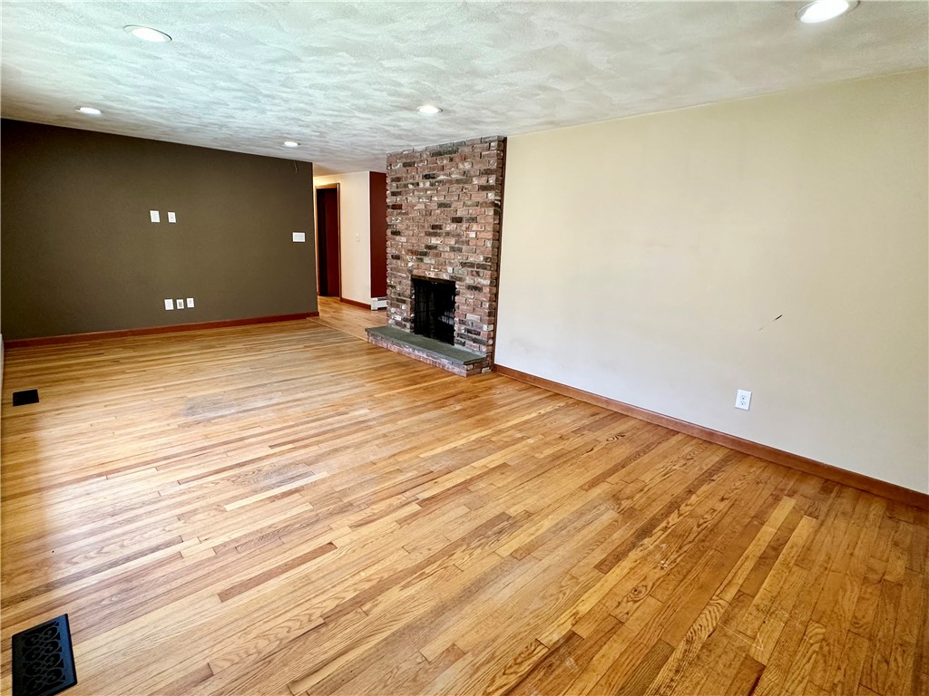 80 Howard Hill Road Foster, RI 02825 - Photo 10 of 42