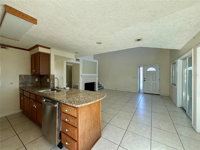 $2,500 | 1405 South Central Avenue, Flagler Beach, FL 32136