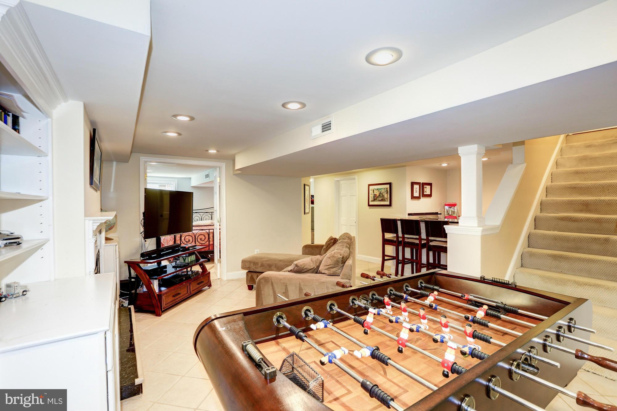 10206 Calumet Drive Silver Spring, MD 20901 - Photo 15 of 30 Interior (General)