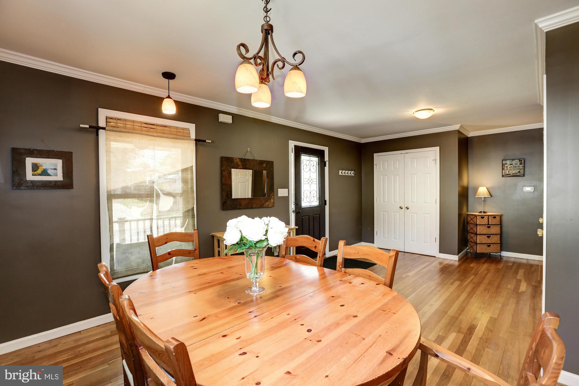 10206 Calumet Drive Silver Spring, MD 20901 - Photo 5 of 30 Dining Room
