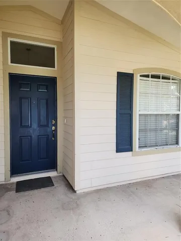 $2,200 | 4930 Northwest 20th Drive, Gainesville, FL 32605
